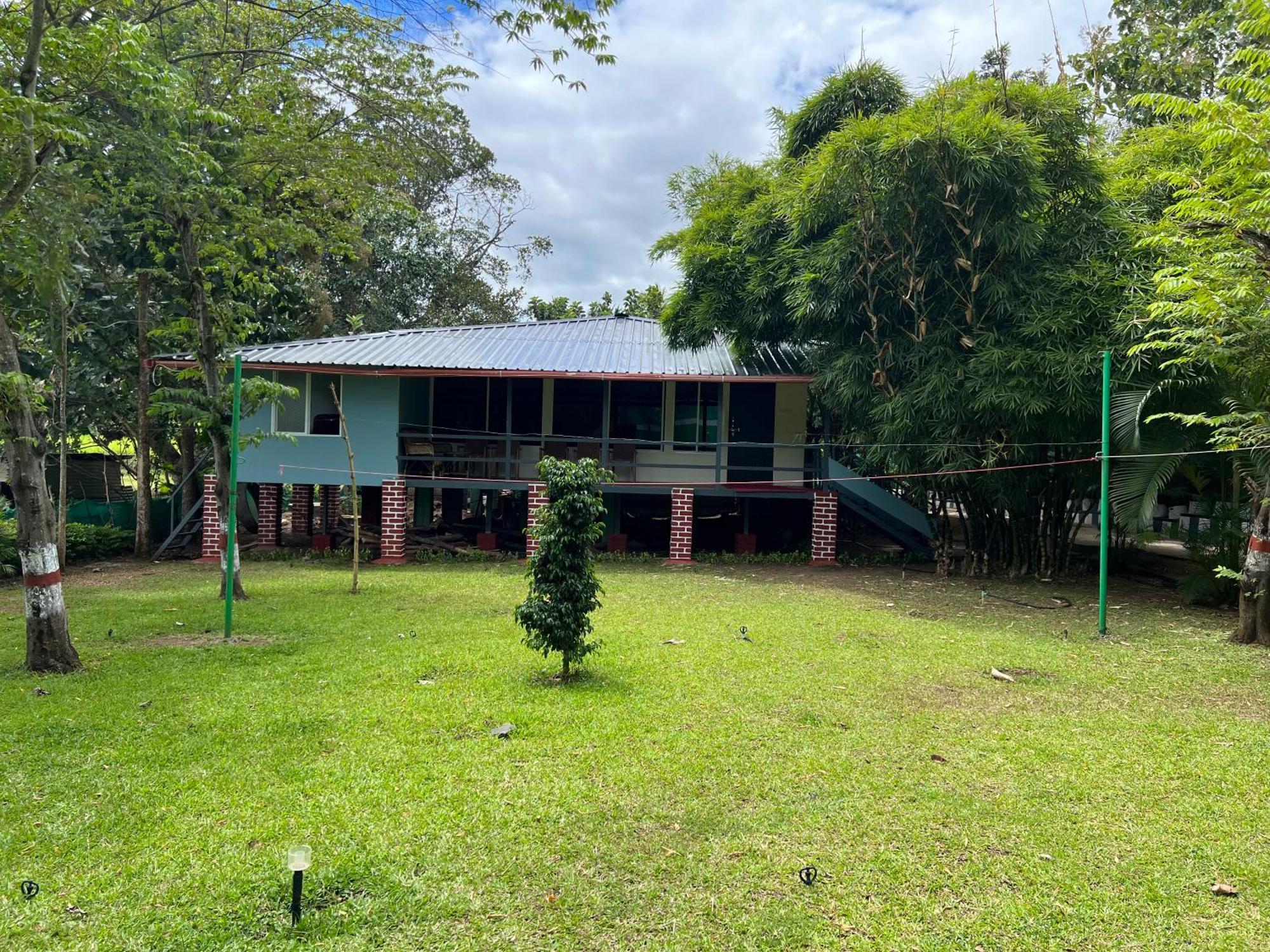 The Midway Jungle Resort Masinagudi Exterior photo