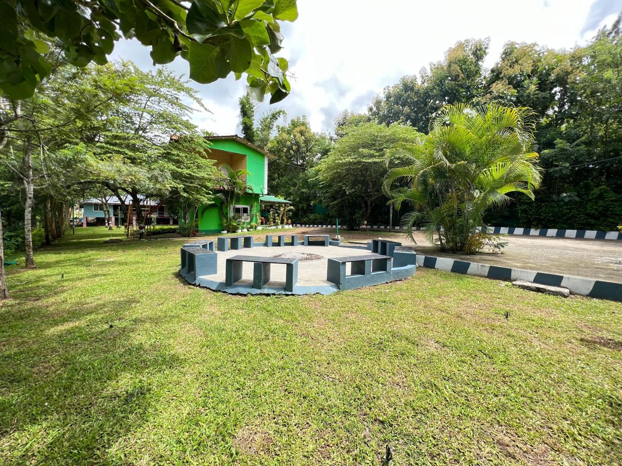 The Midway Jungle Resort Masinagudi Exterior photo